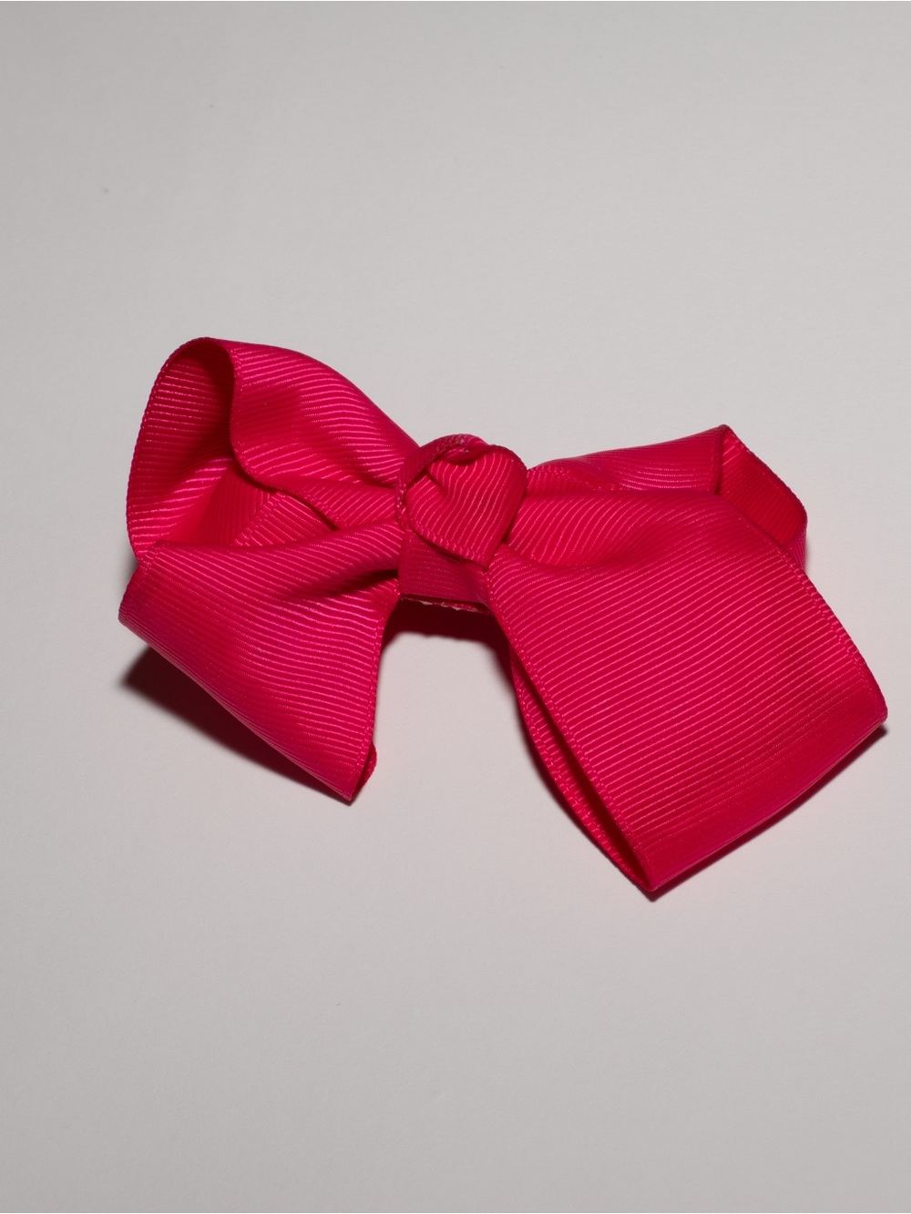 Strawberry Shortcake Bow Hair Clips - Picture 5 of 6